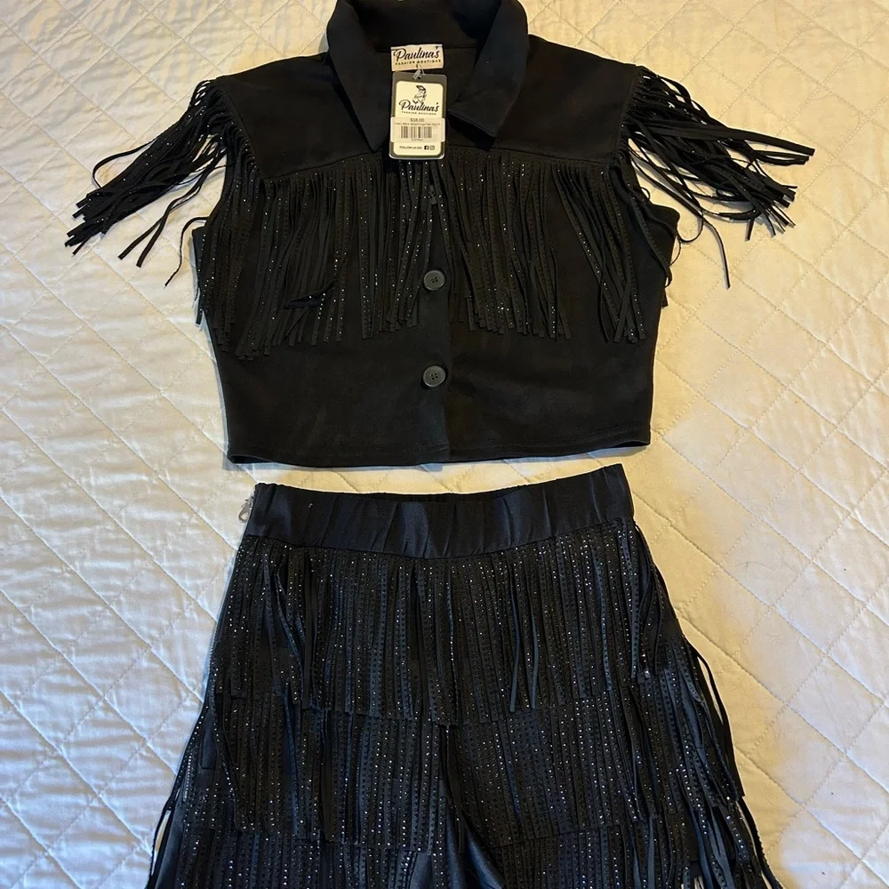 Black Fringe Two-Piece Set - Picture 3 of 13